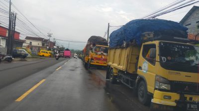 Sampah Bandung Raya: Ketidakpatuhan Aturan Muatan Picu Aksi Protes Sopir Truk