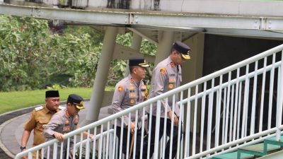 Kapolda Jawa Barat Bersama Kapolres Bogor Tinjau Kesiapan Personel dan Pos Pengamanan Lebaran