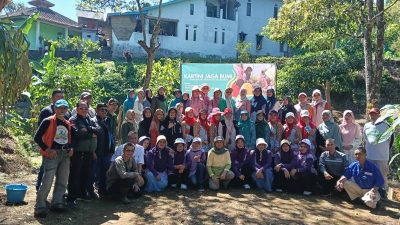 Semangat Kartini dan Kepedulian Lingkungan Bersatu dalam Peringatan Hari Kartini dan Hari Bumi di Garut
