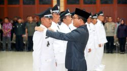 Bupati Bandung Lantik 9 Kepala Desa Antar Waktu, Camat Diminta Dampingi Kades Baru
